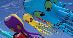 Lincoln City Summer Kite festival floats 